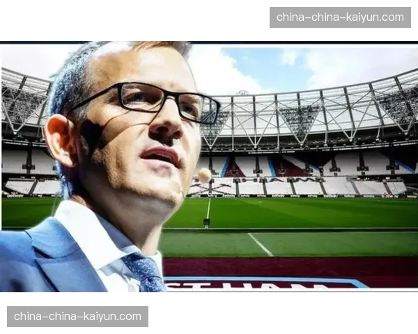 英超反歧视政策实施：俱乐部处罚机制与社会责任