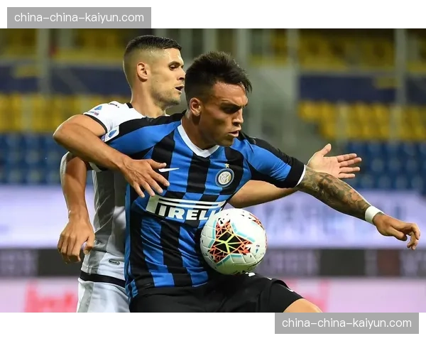 国际米兰主场迎战保级队卡利亚里，争冠与保级的终极碰撞